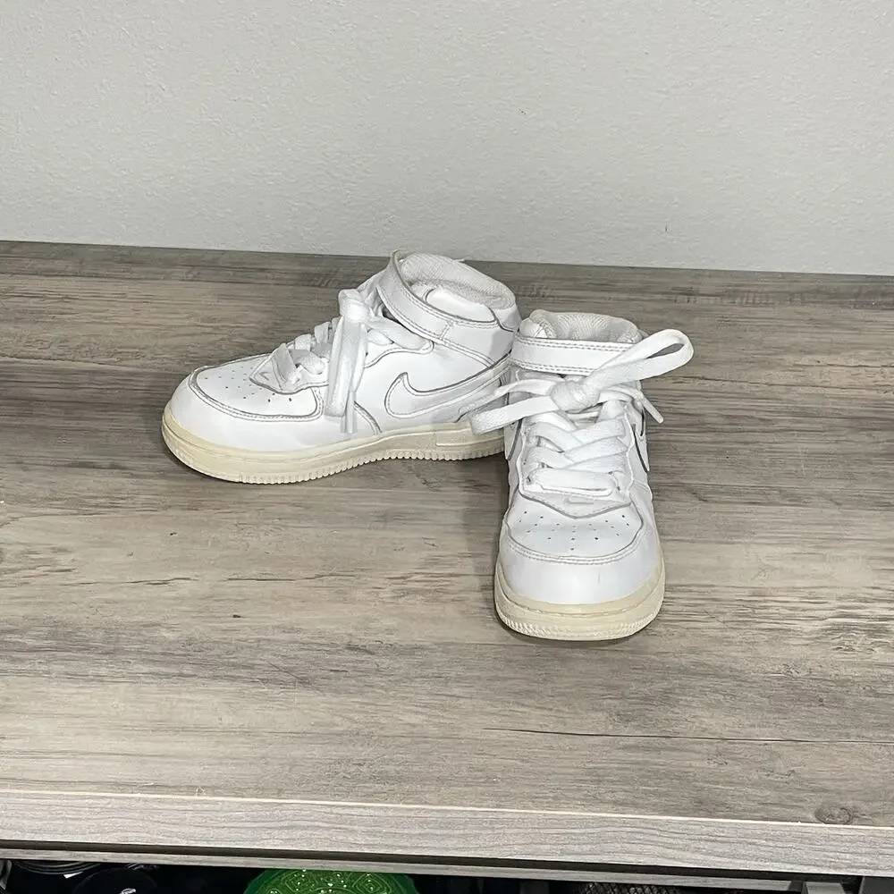 Nike Air Force 1 Mid Boys Size 10C Triple White Athletic Leather Shoes Sneakers